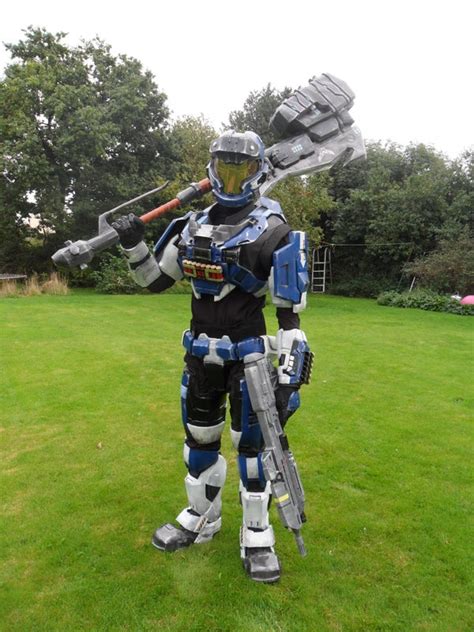 15 Elaborate Cosplay Costumes Instructables