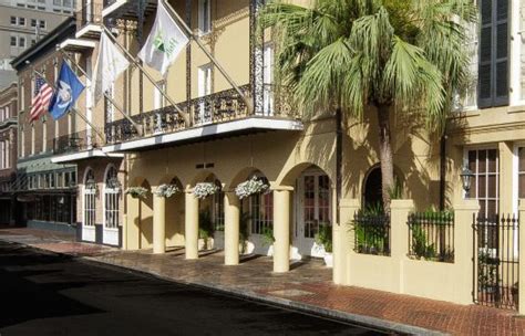 Holiday Inn French Quarter Chateau Lemoyne In New Orleans Hotel De