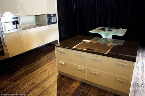 Worlds Most Expensive Kitchen3 