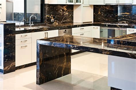 Sleek And Modern Inspiring Kitchen Design Ideas With Black Granite