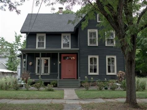 Shades Of Gray Architects Pick The 10 Best Exterior Gray Paints In