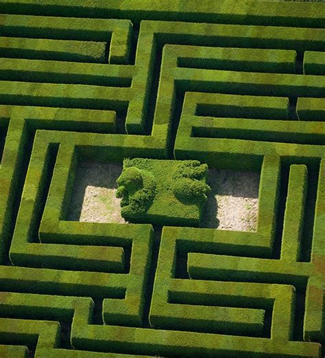 Classical Inspiration Labyrinth Landscape Design Maze