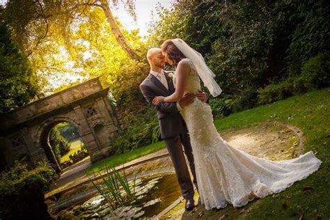 In West Midlands Wedding Videographers Uk
