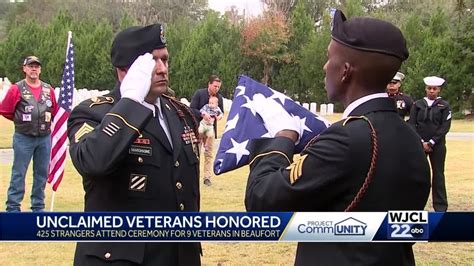 Hundreds Of Strangers Gathered In Beaufort To Pay Final Respects To 9 Unclaimed Veterans Youtube