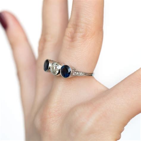 Sale price £52.50 £52.50 £75.00 original price £75.00 (30% off). .75 Carat Diamond Platinum Engagement Ring For Sale at 1stdibs