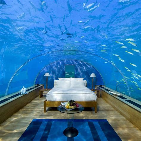 The Worlds Most Incredible Underwater Hotel Rooms Cbs Miami
