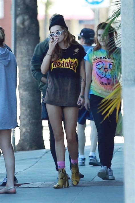 Bella Thorne Was Seen Out In Los Angeles 10092016