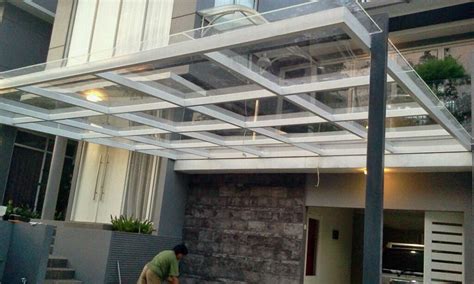 Kanopi masih dianggap sebagai salah satu elemen penting untuk membuat seluruh bagian dekorasi eksterior dan model atap rumah minimalis terlihat menarik. Desain Kanopi Minimalis: Pelengkap Keindahan Desain ...