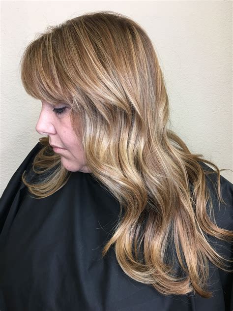 Love from the lab with @rubydevine. Apricot blonde, dimensional color. Long hair soft waves ...