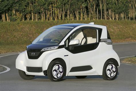Honda Electric Micro Commuter Car To Begin Testing In Japan