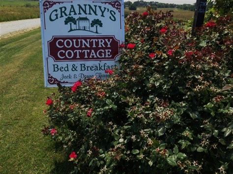 Grannys Country Cottage Is A Grain Bin Bed And Breakfast In Missouri