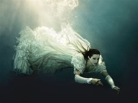 152 Der Wassergeist Foto And Bild Fashion Unterwasser Inszenierungen Menschen Bilder Auf
