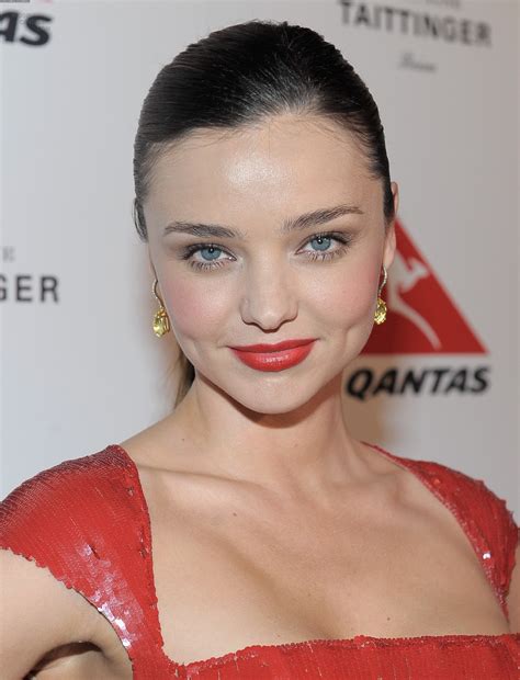 Miranda kerr has risen to fame in the year, 2007 and had become one of the victoria's secret angels. Miranda Kerr Profile And Latest Pictures 2013 | Hollywood ...