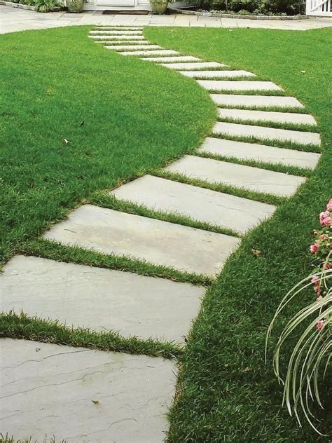 30 Newest Stepping Stone Pathway Ideas For Your Garden Modern Design