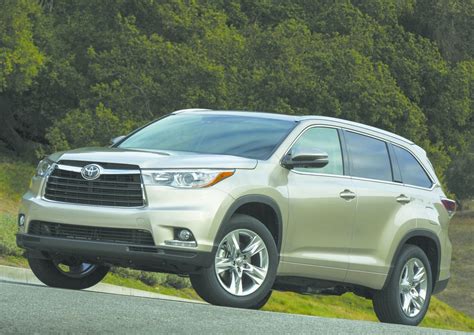 Redesign Makes Toyota Highlander Crossover Roomier More Upscale And
