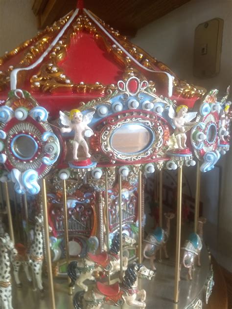 1984 Ron Lee Miniature Carousel Sold