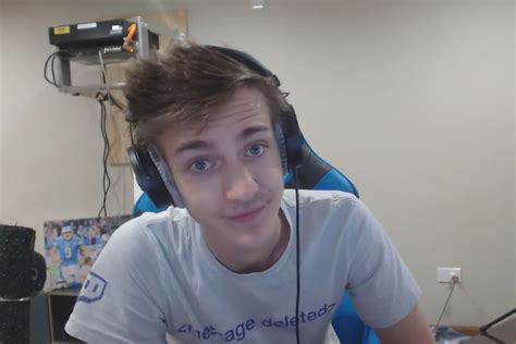 Fortnite Twitch Streamer Ninja Makes 500000 A Month — Gametyrant