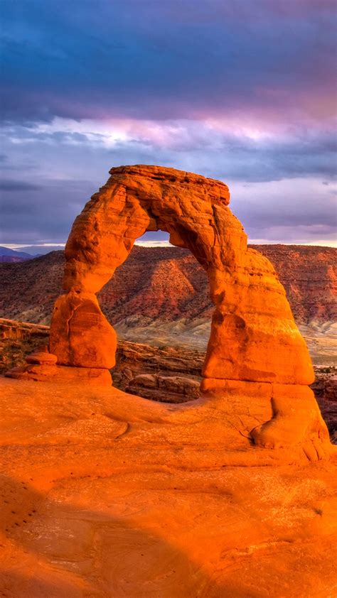 Delicate Arch In Arches National Park Moab Utah Usa Windows
