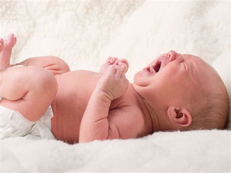 Penyebab Tanda Tanda Dan Cara Menangani Kolik Pada Bayi Seruniid