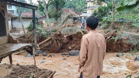 Kecamatan Pamijahan Bogor Zona Merah Rawan Banjir Dan Longsor