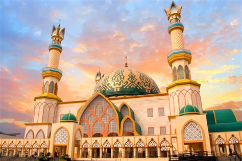 11 Most Beautiful Mosques You Must Visit On Your Next Trip To Indonesia