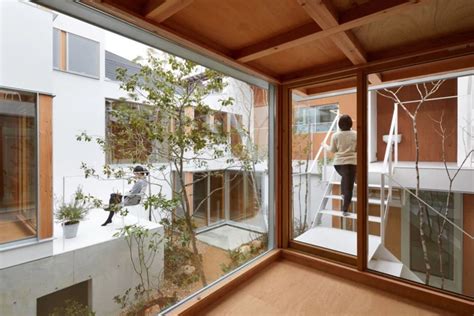Modern Japanese House With Courtyard Wins At Indoor