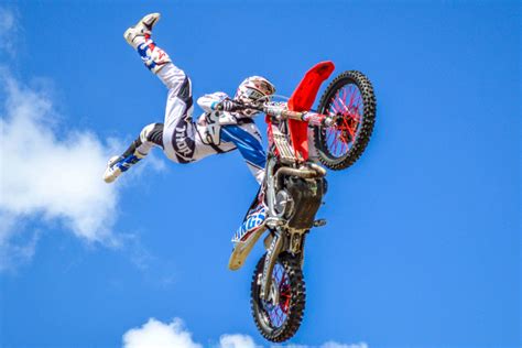 Hire Motorbike Stunt Shows For Events Streets United