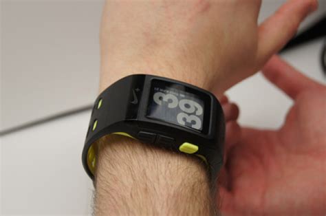 Nike Sportwatch Gps Powered By Tomtom Review Pcmag