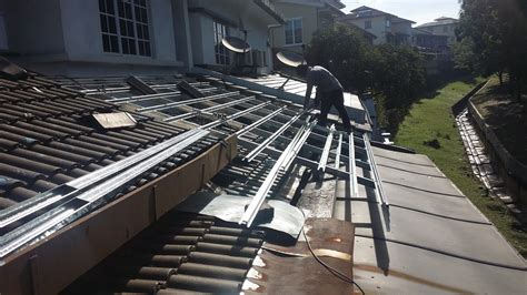Renovation Dan Ubahsuai Rumah Kekuda Besi Rangka Atap Light Weight