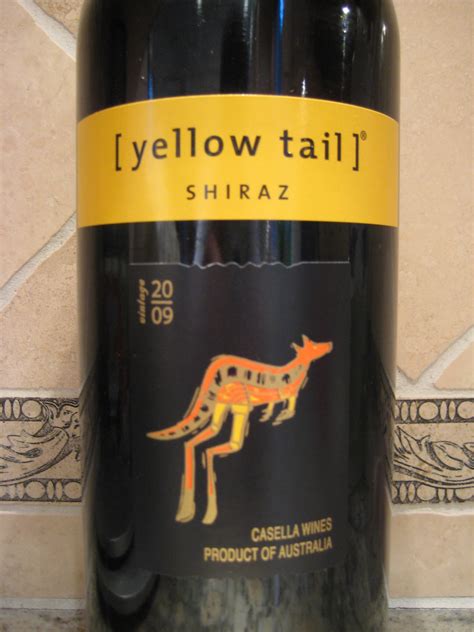 2009 Yellow Tail Shiraz First Pour Wine