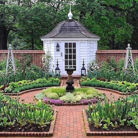 35 Perfect Garden House Design Ideas For Your Home