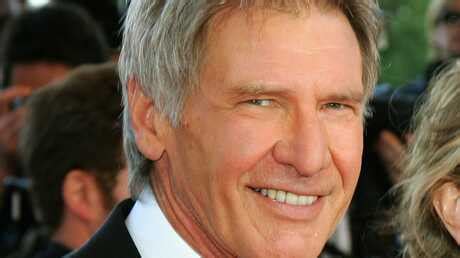 Harrison Ford Une Photo De Lui Torse Nu Lorsquil Tait Charpentier