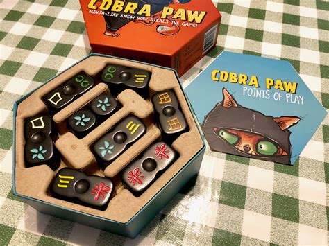 Review Cobra Paw Mama Geek