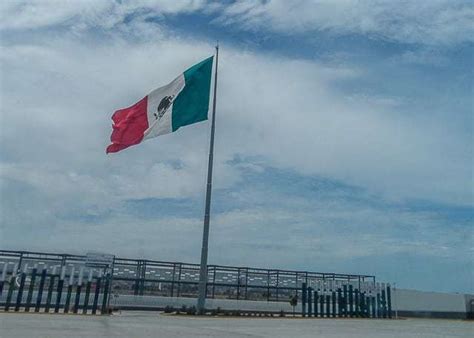 Do you need travel insurance for mexico. Driving to Tijuana: Border Crossing & Buying Mexican Auto ...