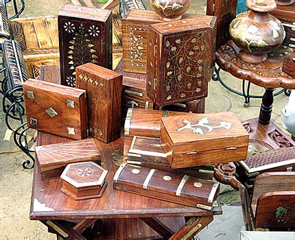 Xrp is the native currency of the ripple network. Shopping in India: 7 Things to Buy in India for your ...
