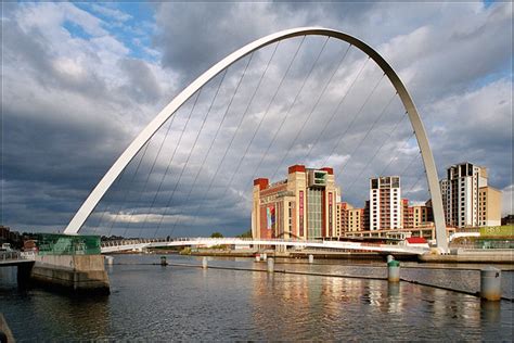 Gateshead Millenium Bridge Newcastle Upon Tyne C32912a 1 Flickr