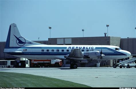 Convair 580 Republic Airlines Aviation Photo 0203836