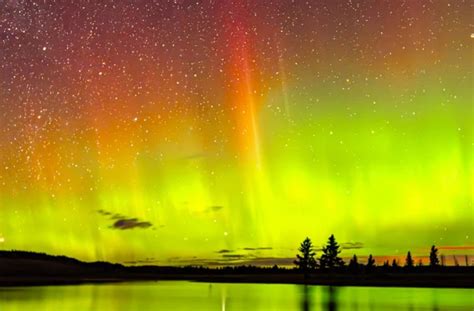 Unusual Orange Northern Lights Discovered In Canada World Today News