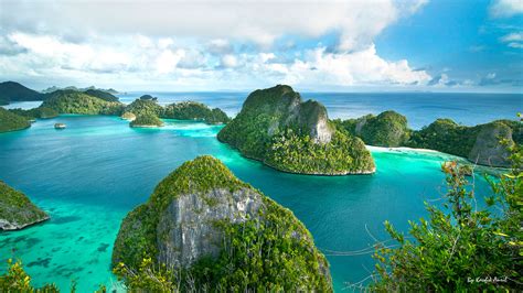 Bahwa pengumuman kelulusan akhir tes cpns kabupaten raja ampat tahun 2019 akan diumumkan pada tanggal 10 juni 2019. raja-ampat-islands-from-wayag | Indonesia Destinations