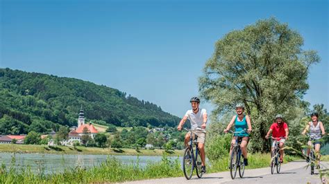 Danube Cycle Tour North Shore Passau Vienna Bicycle Touring Outdooractive Com