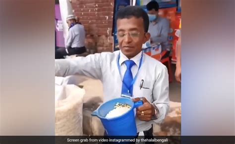 Watch Street Vendor Goes Viral For His Striking Resemblance With Gus