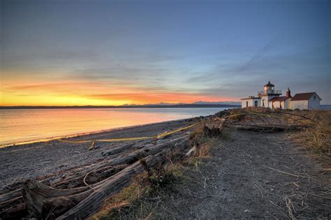 West Point Lighthouse Sunset Discovery Park I Its Been A Flickr
