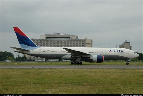 N867da Delta Air Lines Boeing 777 232er Photo By Proville Id 014849