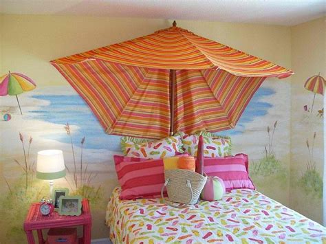 20 Kids Bedrooms That Usher In A Fun Tropical Twist