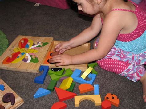 What is puzzle for kids? Why Puzzles are so Good for Kids Learning? | Learning 4 Kids