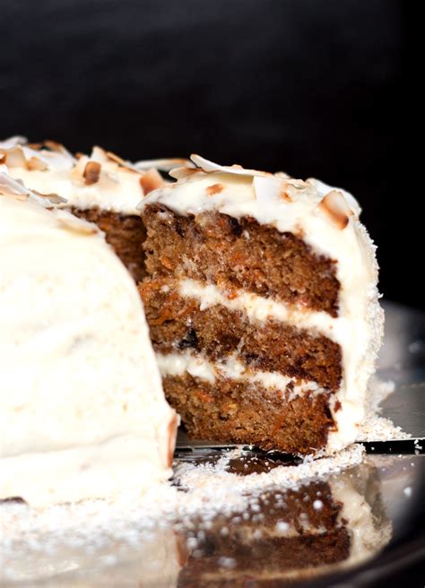 To make cake, preheat oven to 350ºf. Der ultimative Osterkuchen: Carrot Cake | Foodlovin'