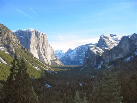 Yosemite Valley Sierra Nevada Of California Usa Charismatic Planet
