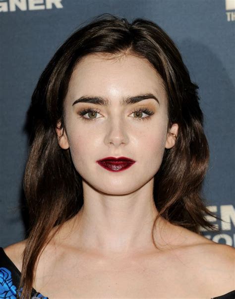 Lily Collins Eyebrows Thick Eyebrow Lily Collins Hair Lily