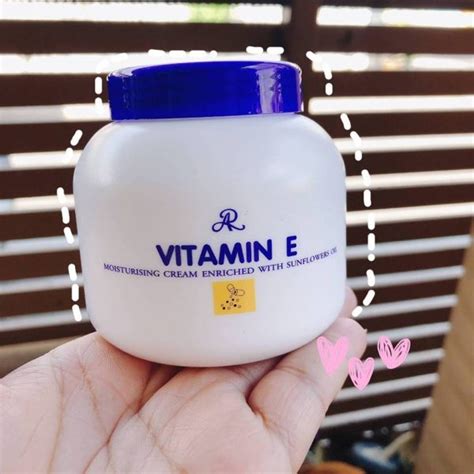 Ar Vitamin E Moisturising Cream Enriched With Sunflower Oil Face And Body