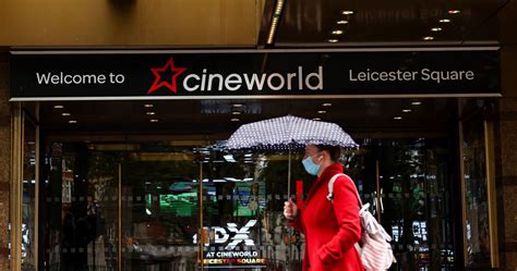 I Found Out I Was Losing My Cineworld Job On Social Media Huffpost Uk